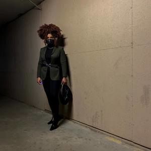 Meet your Posher, Francisca